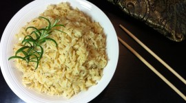 Rice With Garlic Wallpaper Background