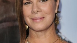 Marcia Gay Harden Wallpaper For IPhone