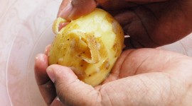 Peeling Potatoes Wallpaper Full HD