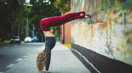 Yoga On The Street Wallpaper 1080p