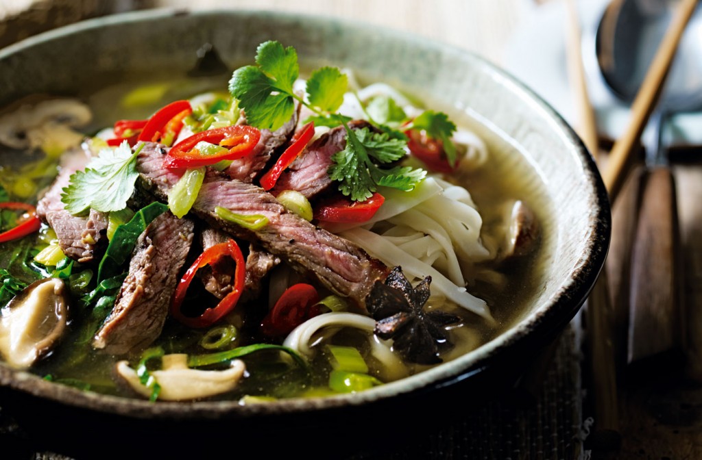 Beef Soup With Noodles wallpapers HD