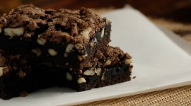 Brownie With Nuts Wallpaper Free