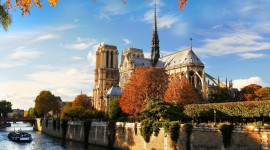 Autumn In Paris Wallpaper For Desktop