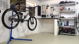 Bicycle Workshop Wallpaper Gallery