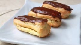 Eclair With Cream Wallpaper High Definition