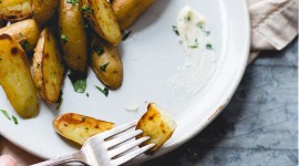 Garlic Potatoes Wallpaper For IPhone Download