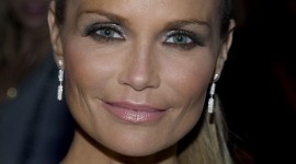 Kristin Chenoweth Wallpaper For Android