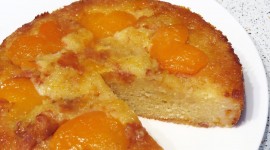 Apricot Cake Desktop Wallpaper