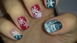 Christmas Nails Wallpaper Download