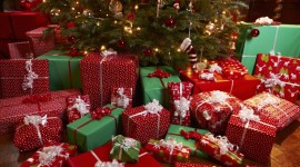 Gifts Under The Tree Tradition Best Wallpaper