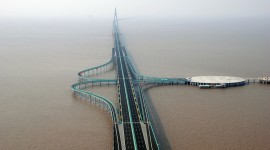 Hangzhou Bridge Photo