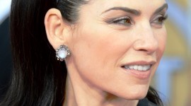 Julianna Margulies Wallpaper For IPhone 6 Download