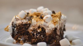 Marshmallow Dessert Wallpaper 1080p