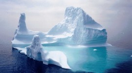 4K Iceberg Photo Download#1
