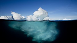 4K Iceberg Photo Free