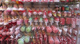 Candy Decorating Wallpaper Full HD