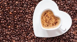 Heart Coffee Beans Desktop Wallpaper