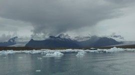 Striped Icebergs Photo Download#1