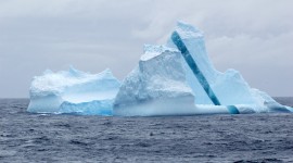 Striped Icebergs Wallpaper