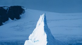 Striped Icebergs Wallpaper For IPhone