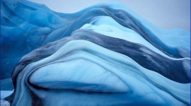 Striped Icebergs Wallpaper Gallery