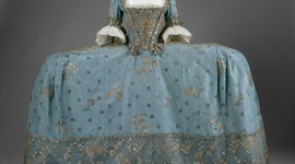 16 Century Dresses Wallpaper