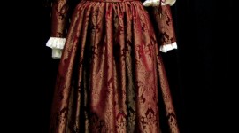 16 Century Dresses Wallpaper For IPhone#3
