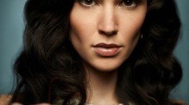Laura Mennell Wallpaper For IPhone Free