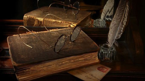 Old Books wallpapers high quality