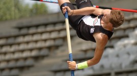 Pole Vault Wallpaper For Android#1