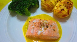 Salmon With Broccoli Best Wallpaper