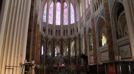 Chartres Cathedral Photo Free#1