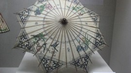 Chinese Umbrella Desktop Wallpaper