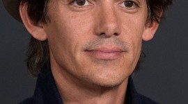 Lukas Haas Wallpaper For IPhone 7