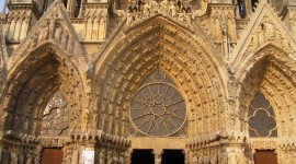 Reims Cathedral Desktop Wallpaper