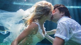 Wedding Underwater Photo Free