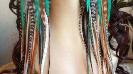 Feather Earrings Wallpaper For Mobile#1