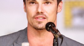 Jay Ryan Wallpaper For IPhone 7