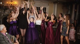 The Bouquet Toss Photo Free