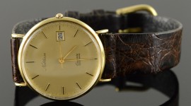 4K Men's Wrist Watch Wallpaper