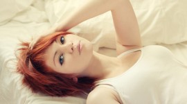 Bed Model Girl Wallpaper 1080p