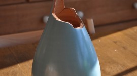 Broken Vase Wallpaper For Android