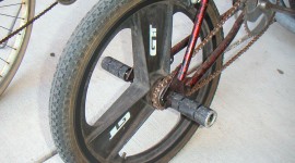 Bicycle Wheels Wallpaper HD