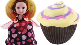 Cupcake Surprise Dolls Desktop Wallpaper