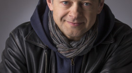 Andy Serkis Wallpaper For IPhone