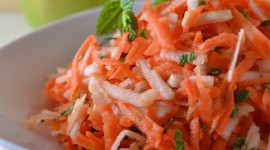 Carrot And Apple Salad For IPhone
