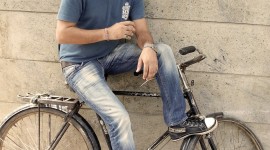 Male Model Bicycle Wallpaper For Mobile#1