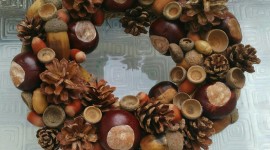 Chestnut Wreath Wallpaper For Desktop