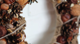 Chestnut Wreath Wallpaper For Mobile