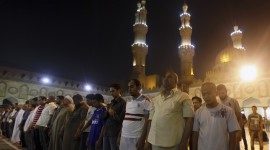 Namaz During Ramadan Photo#4